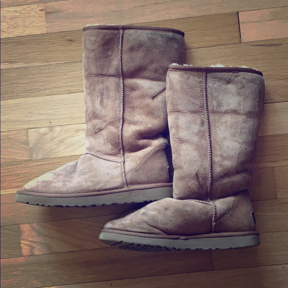 Ugg Boots Tan